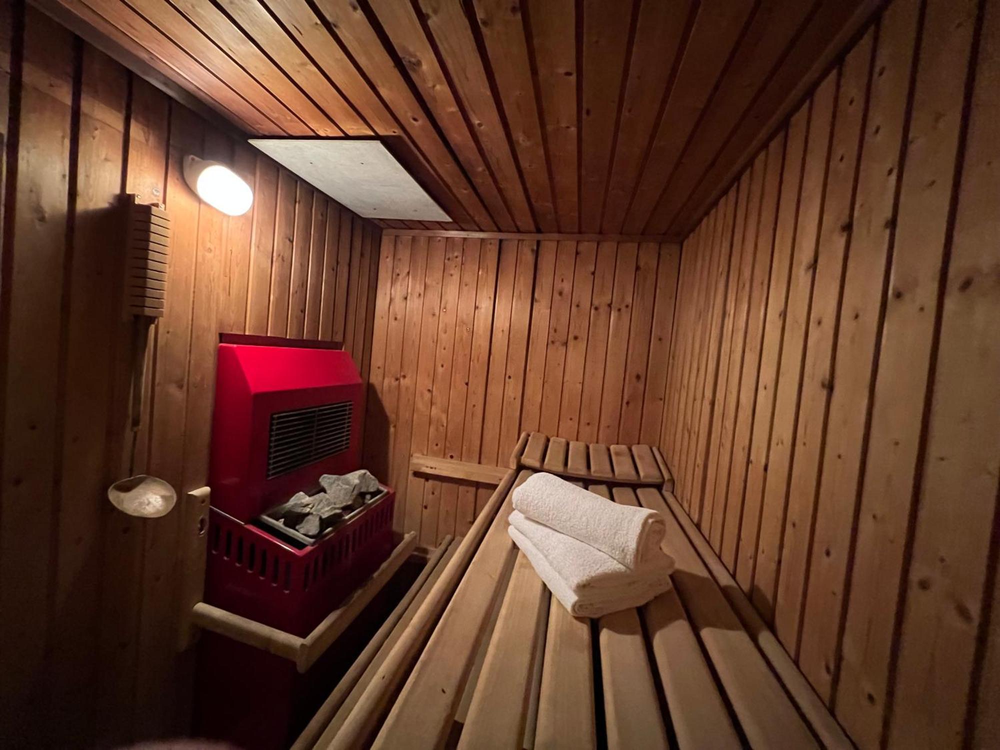 Gasthof Hotel Zur Post Egloffstein Экстерьер фото
