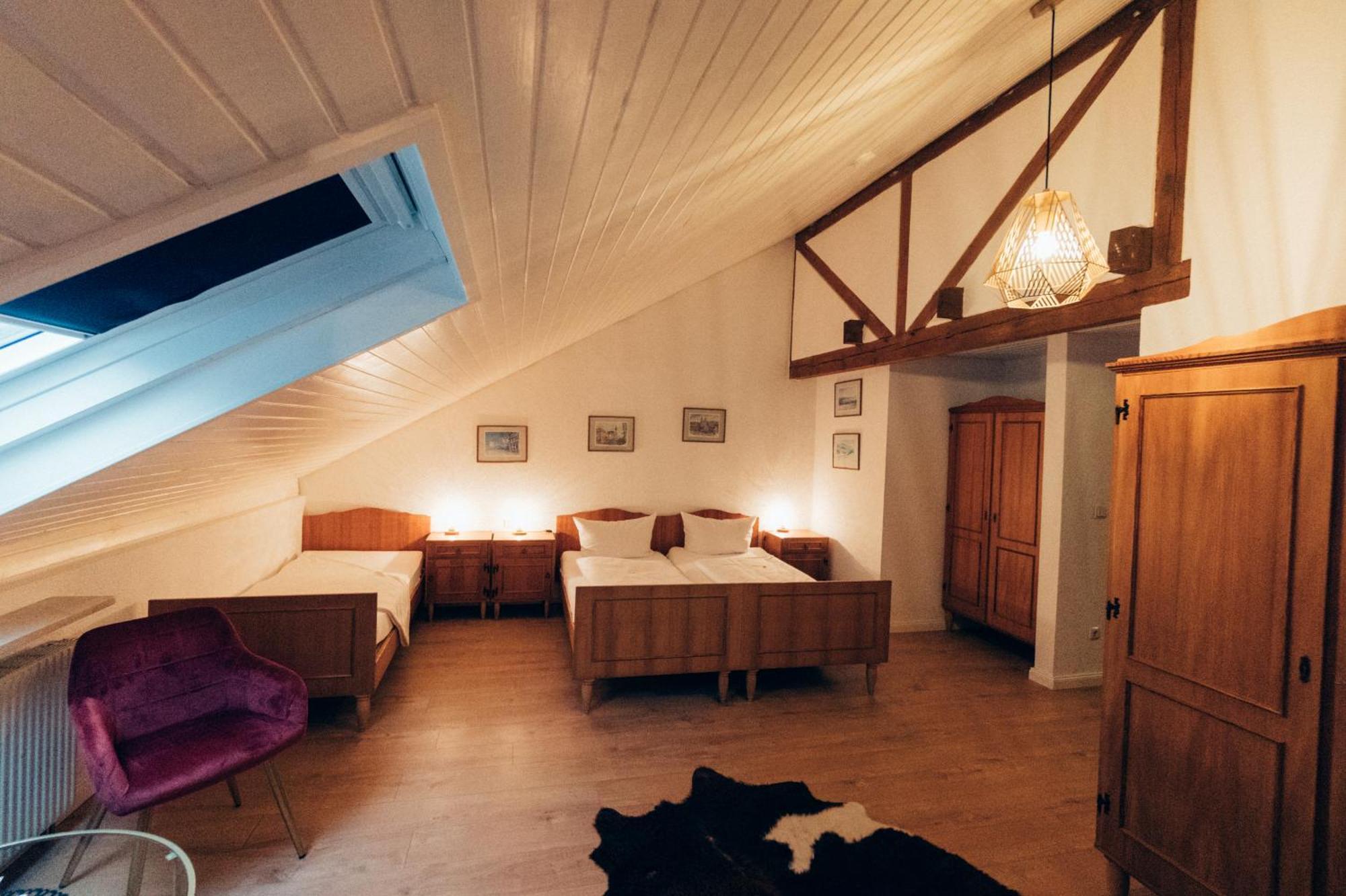 Gasthof Hotel Zur Post Egloffstein Экстерьер фото
