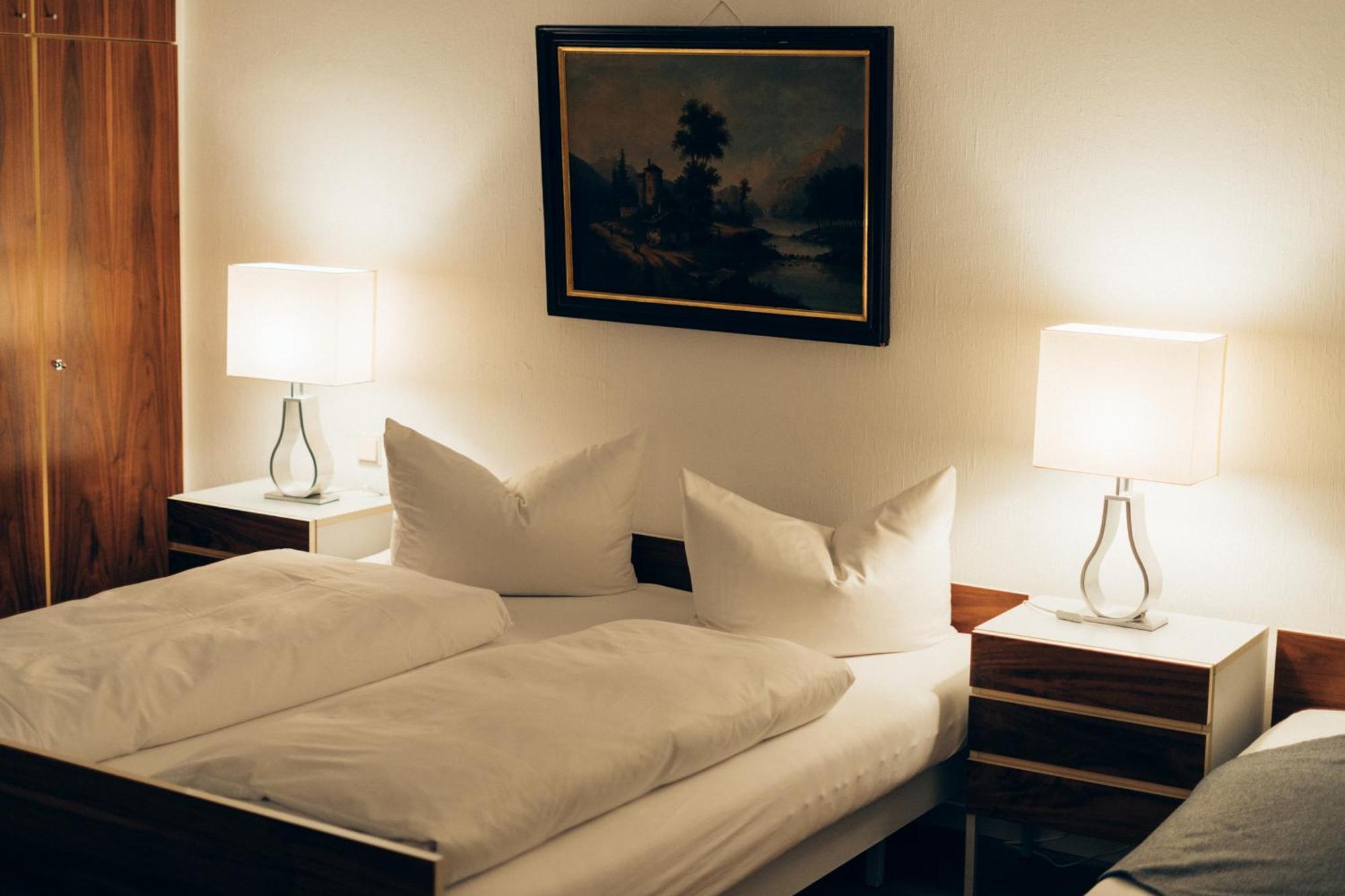 Gasthof Hotel Zur Post Egloffstein Экстерьер фото