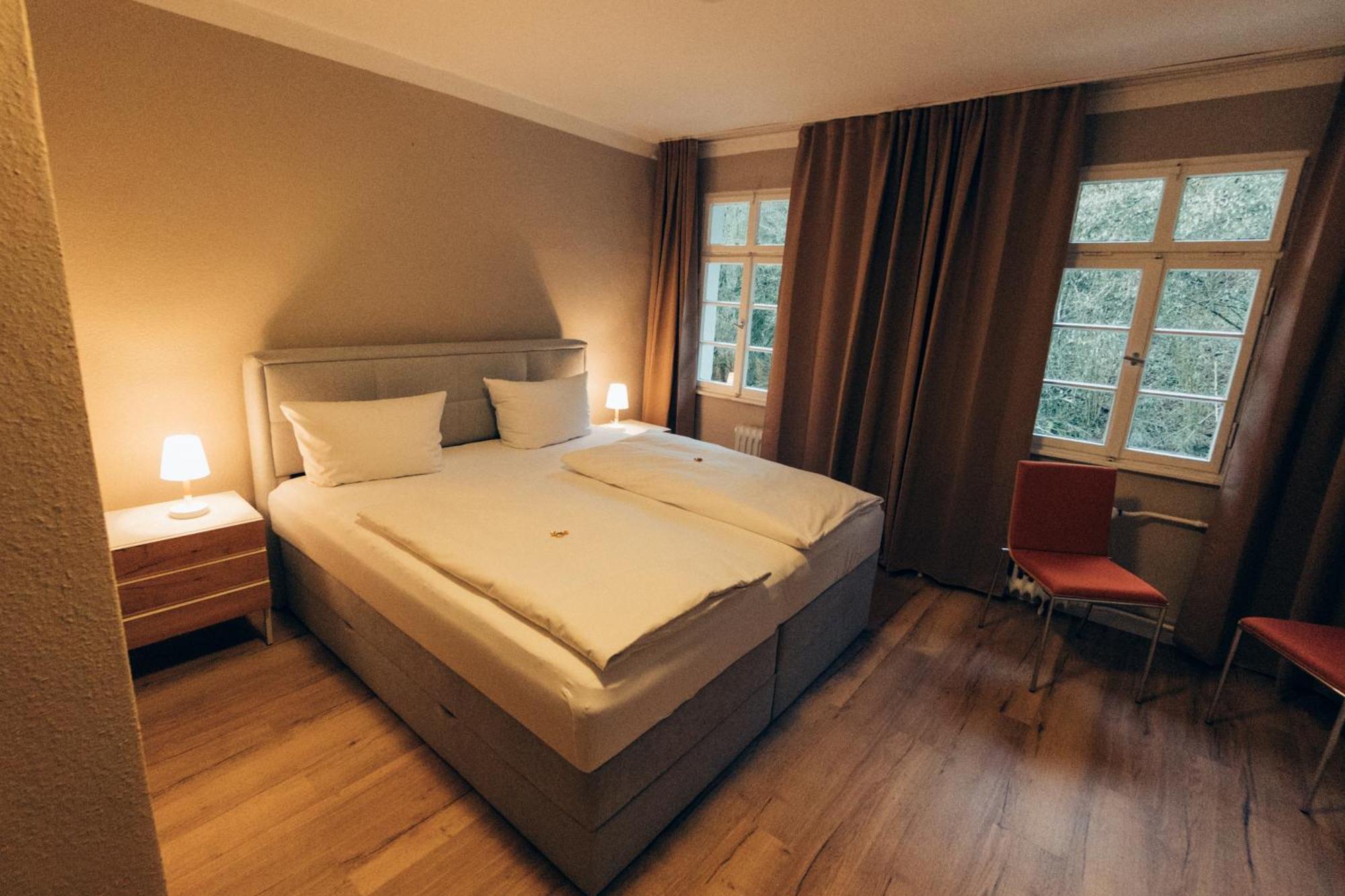Gasthof Hotel Zur Post Egloffstein Экстерьер фото